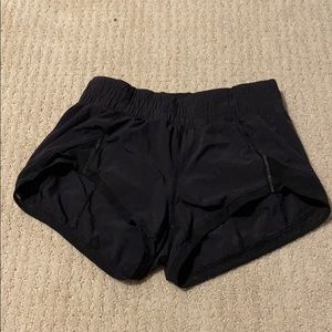 Lululemon shorts size 4